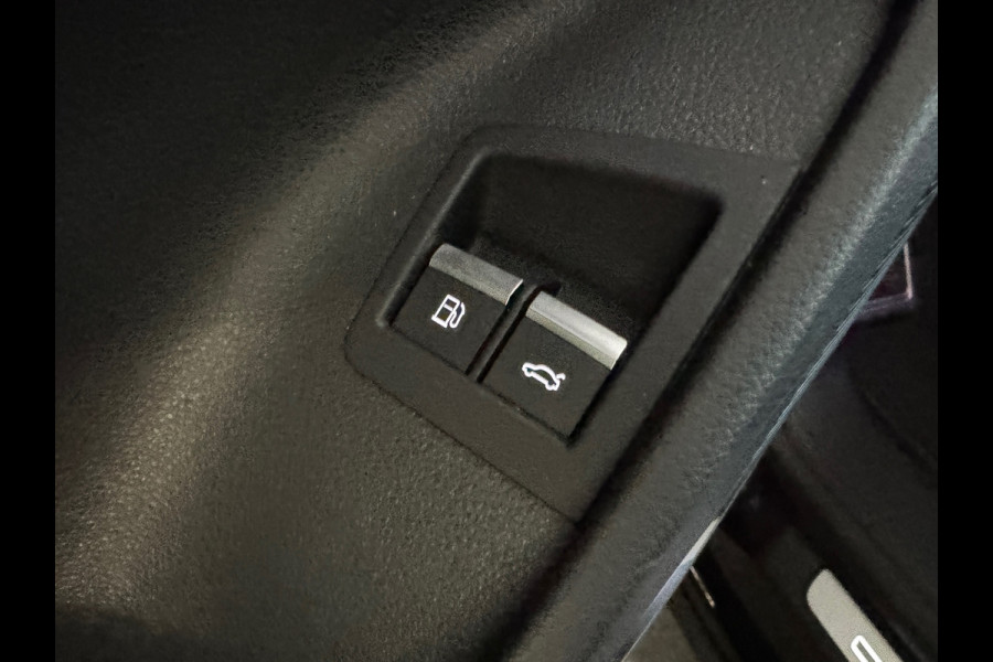 Audi Q8 55 TFSI e quattro S Line Pano|RS Seat|HuD|Memory|BTW