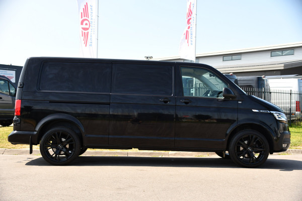 Volkswagen Transporter 2.0 TDI L2H1 30 Bulli Virtual, Adaptieve Cruise, Carplay, LED, Stoelverwarming, Standkachel, Trekhaak, Automaat, Multimedia, 150pk, Uniek!