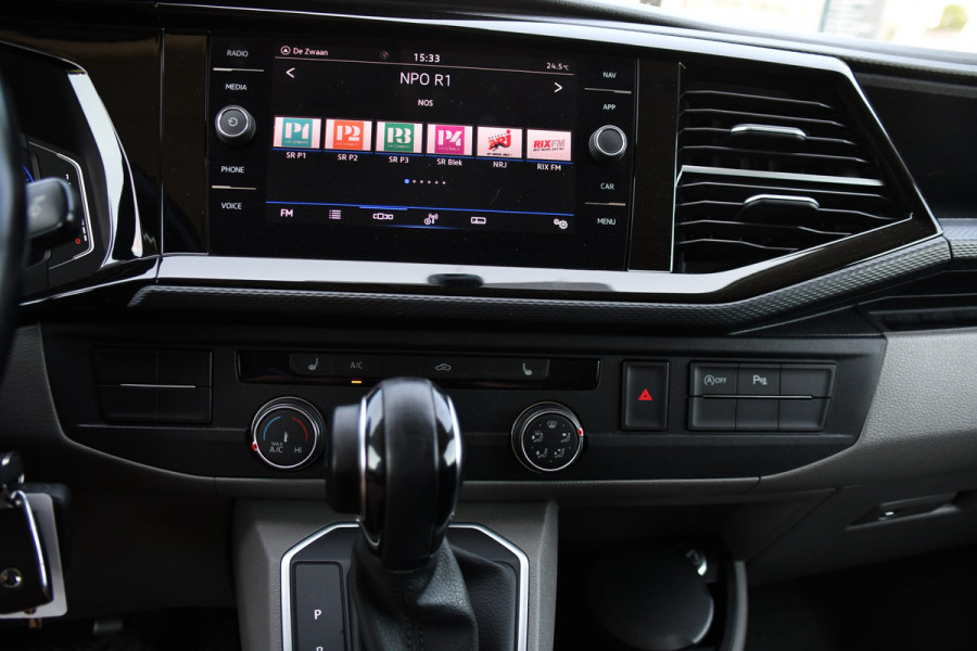 Volkswagen Transporter 2.0 TDI L2H1 30 Bulli Virtual, Adaptieve Cruise, Carplay, LED, Stoelverwarming, Standkachel, Trekhaak, Automaat, Multimedia, 150pk, Uniek!