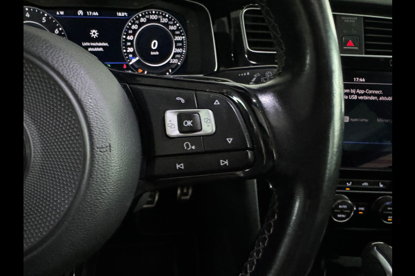 Volkswagen Golf 2.0 TSI 4Motion R Pano|Keyless|Sfeer|DCC