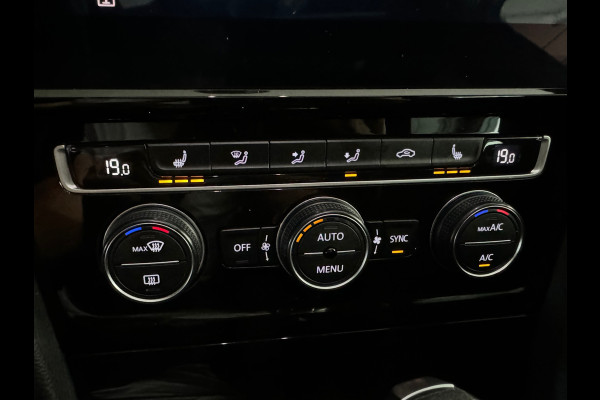 Volkswagen Golf 2.0 TSI 4Motion R Pano|Keyless|Sfeer|DCC