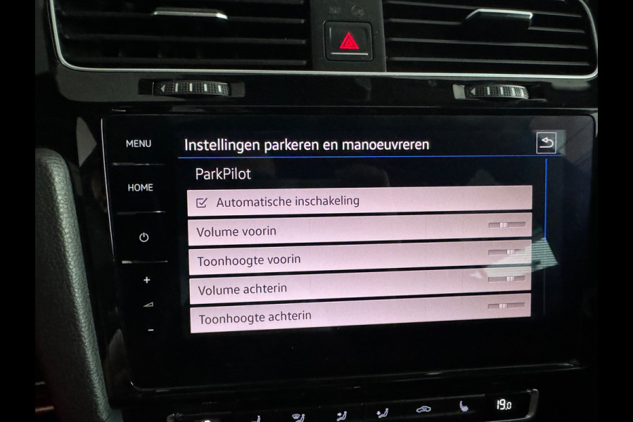 Volkswagen Golf 2.0 TSI 4Motion R Pano|Keyless|Sfeer|DCC