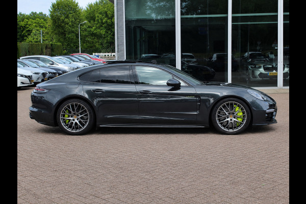 Porsche Panamera 4.0 Turbo S E-Hybrid / Panoramadak / 360Camera / Achterasbesturing / Nachtzicht / Softclose / 21'' / Sportuitlaat / Matrix LED / Carbon intr. / Bose / Sportdesign / Volleder / Dodehoek / DAB / ACC