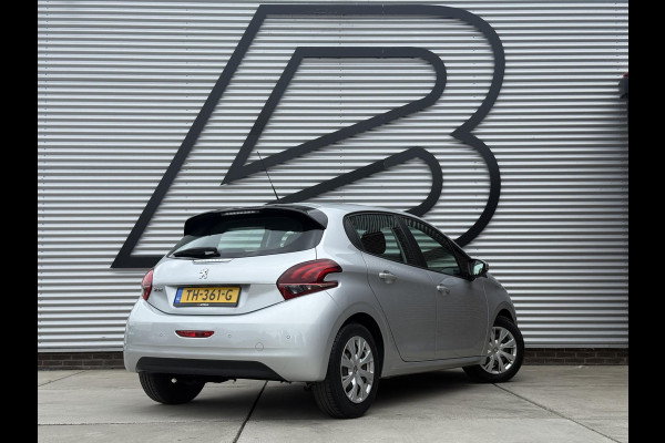 Peugeot 208 1.2 PureTech Blue Lion 2e Eigenaar|Carplay|Cruise|PDC|Navi|Airco|Elek ramen|N.A.P|APK tot 07-2027