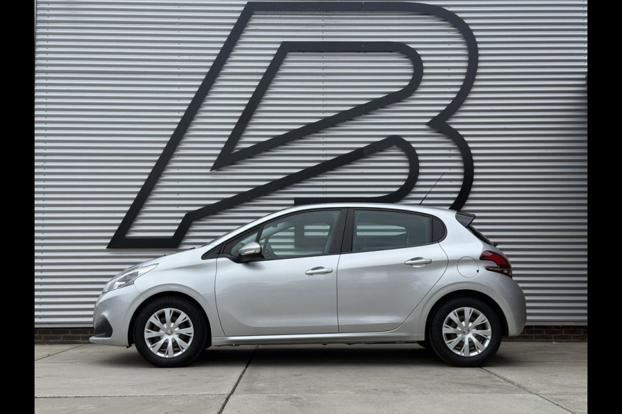 Peugeot 208 1.2 PureTech Blue Lion 2e Eigenaar|Carplay|Cruise|PDC|Navi|Airco|Elek ramen|N.A.P|APK tot 07-2027