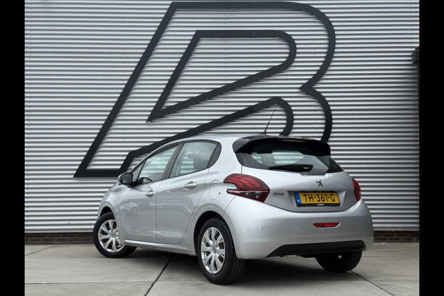 Peugeot 208 1.2 PureTech Blue Lion 2e Eigenaar|Carplay|Cruise|PDC|Navi|Airco|Elek ramen|N.A.P|APK tot 07-2027