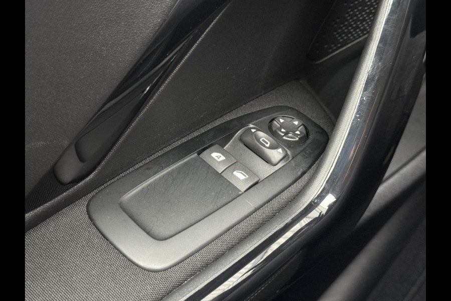 Peugeot 208 1.2 PureTech Blue Lion 2e Eigenaar|Carplay|Cruise|PDC|Navi|Airco|Elek ramen|N.A.P|APK tot 07-2027