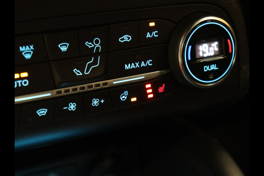 Ford FOCUS Wagon 1.5 EcoBoost ST Line Business [TREKHAAK, BANG & OLUFSEN, APPLE CARPLAY, STUURVERWARMING, ADAPTIVE CRUISE, STOELVERWARMING, CAMERA, CLIMATE, NIEUWSTAAT]