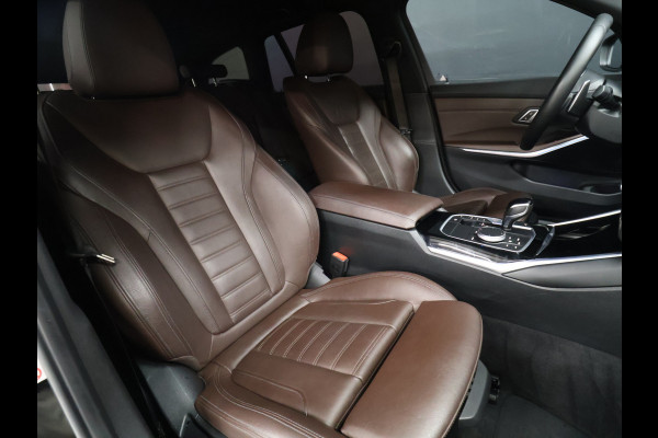 BMW 3 Serie Touring 320e Business Edition Plus M Sport [HEAD-UP, APPLE CARPLAY, ANDROID, STOELVERWARMING, CAMERA, VOL LEDER, PDC RONDOM, CRUISE, CLIMATE, NIEUWSTAAT]