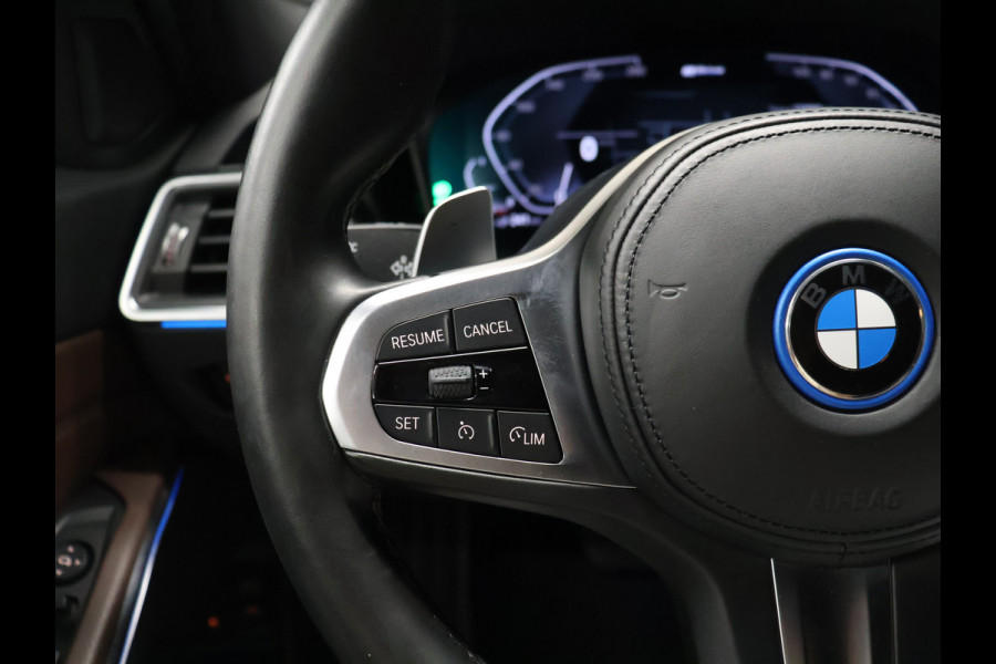 BMW 3 Serie Touring 320e Business Edition Plus M Sport [HEAD-UP, APPLE CARPLAY, ANDROID, STOELVERWARMING, CAMERA, VOL LEDER, PDC RONDOM, CRUISE, CLIMATE, NIEUWSTAAT]