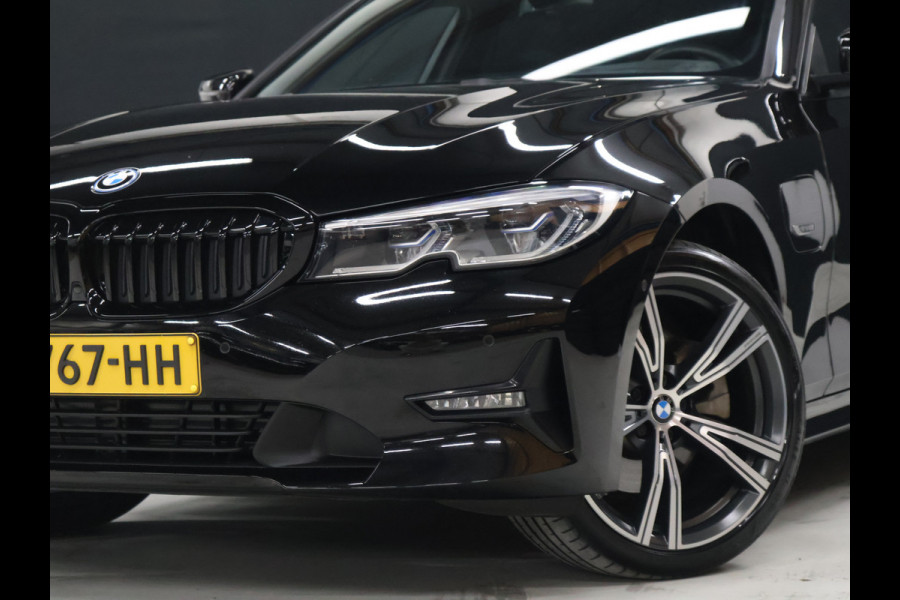 BMW 3 Serie Touring 320e Business Edition Plus M Sport [HEAD-UP, APPLE CARPLAY, ANDROID, STOELVERWARMING, CAMERA, VOL LEDER, PDC RONDOM, CRUISE, CLIMATE, NIEUWSTAAT]