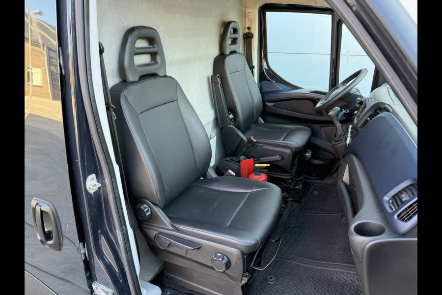 Iveco Daily 35S14 2.3 Automaat L2H2 Climate Control Cruise Control 3.5t Trekhaak