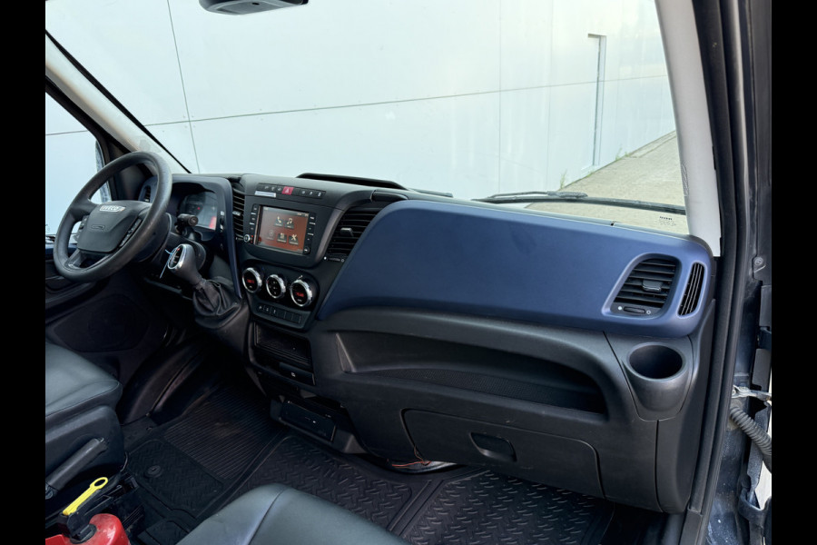 Iveco Daily 35S14 2.3 Automaat L2H2 Climate Control Cruise Control 3.5t Trekhaak