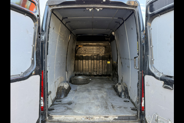 Iveco Daily 35S14 2.3 Automaat L2H2 Climate Control Cruise Control 3.5t Trekhaak