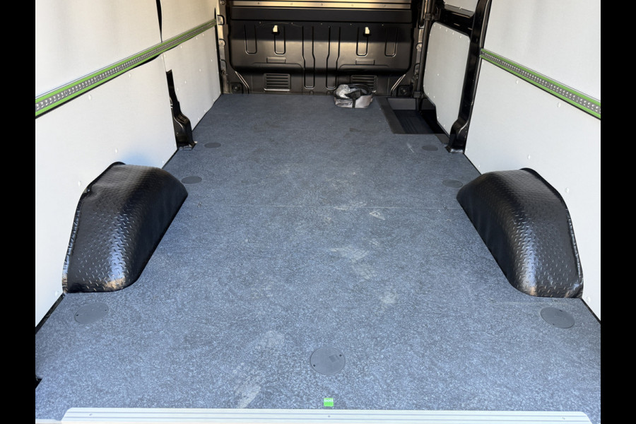 Maxus eDeliver 9 72kWh 204PK NIEUW! 288km WLTP L3H2 Apple Carplay Stoelverwarming Snelladen LED Airco