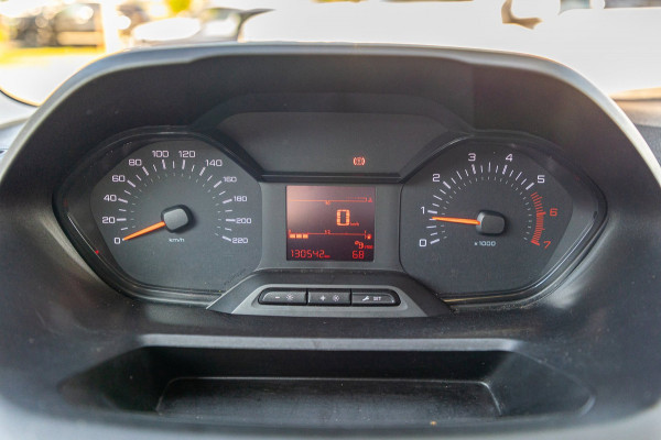 Peugeot Partner 1.6 BlueHDI Pro Trekhaak I Airco I Bluetooth I Betimmering I NAP I BTW