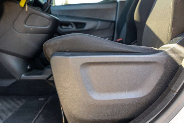 Peugeot Partner 1.6 BlueHDI Pro Trekhaak I Airco I Bluetooth I Betimmering I NAP I BTW