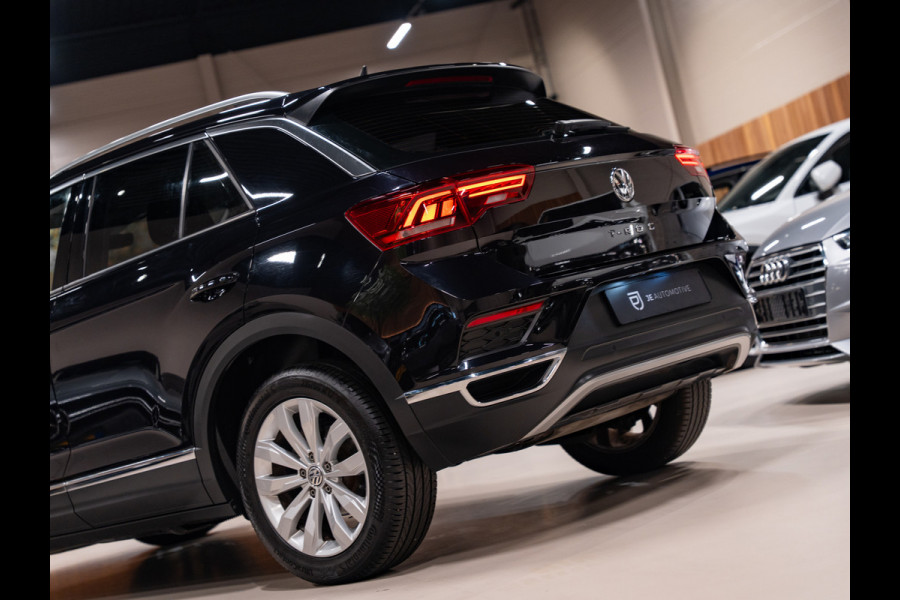 Volkswagen T-Roc 1.5 TSI 150PK Sport, Virtual Cockpit, ACC, Voll Led, Apple Carplay, Android Auto, Camera, PDC, Voll Onderhoud