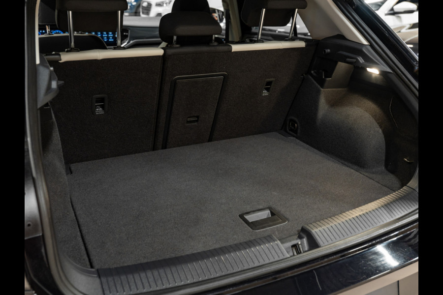 Volkswagen T-Roc 1.5 TSI 150PK Sport, Virtual Cockpit, ACC, Voll Led, Apple Carplay, Android Auto, Camera, PDC, Voll Onderhoud