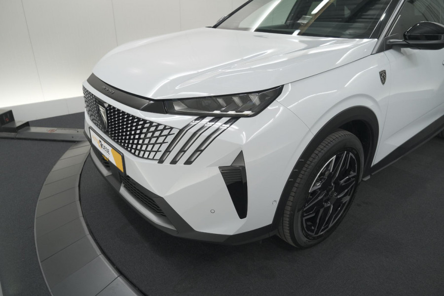 Peugeot 3008 1.2 Hybrid 136 GT | Panoramadak | FOCAL Audio | Alcantara Executive Pakket | 360 Camera | Adaptieve Cruise Control