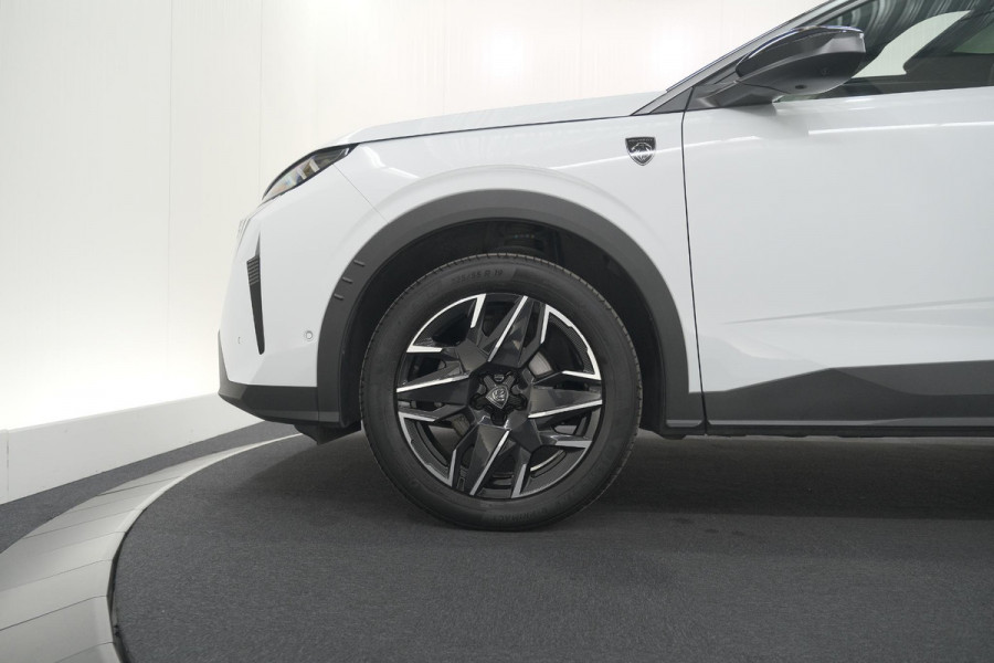 Peugeot 3008 1.2 Hybrid 136 GT | Panoramadak | FOCAL Audio | Alcantara Executive Pakket | 360 Camera | Adaptieve Cruise Control