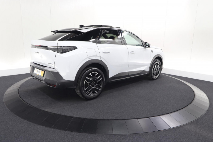 Peugeot 3008 1.2 Hybrid 136 GT | Panoramadak | FOCAL Audio | Alcantara Executive Pakket | 360 Camera | Adaptieve Cruise Control