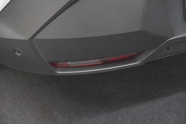 Peugeot 3008 1.2 Hybrid 136 GT | Panoramadak | FOCAL Audio | Alcantara Executive Pakket | 360 Camera | Adaptieve Cruise Control