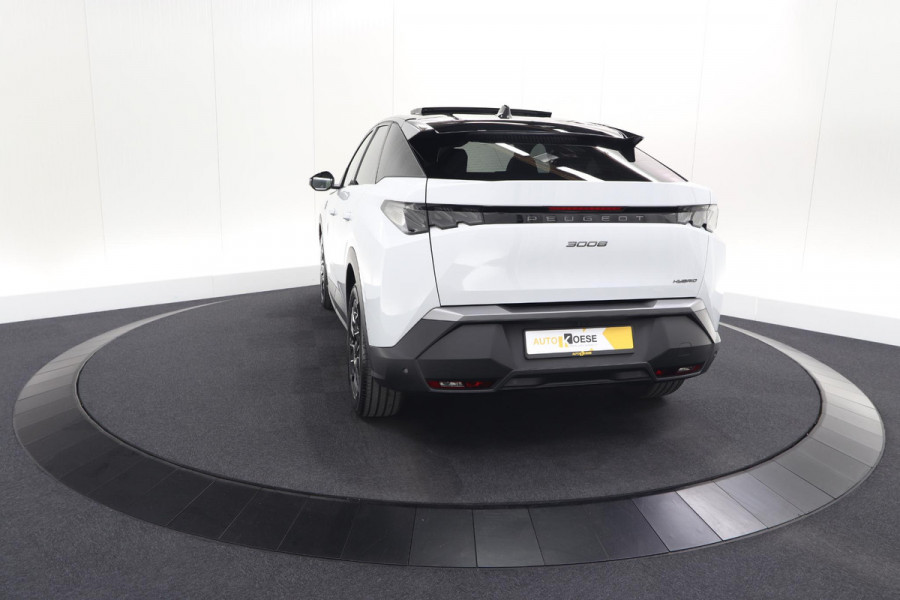 Peugeot 3008 1.2 Hybrid 136 GT | Panoramadak | FOCAL Audio | Alcantara Executive Pakket | 360 Camera | Adaptieve Cruise Control