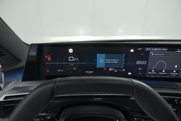 Peugeot 3008 1.2 Hybrid 136 GT | Panoramadak | FOCAL Audio | Alcantara Executive Pakket | 360 Camera | Adaptieve Cruise Control