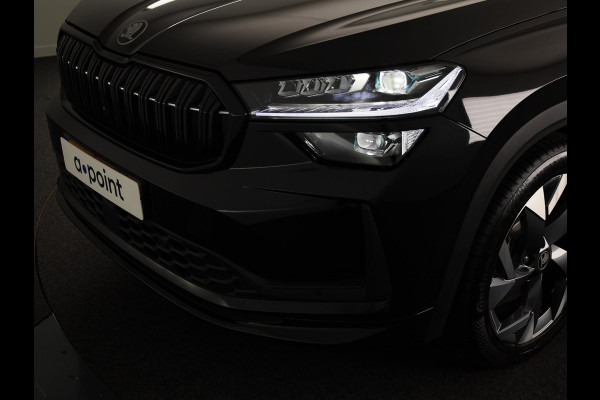 Škoda Kodiaq 1.5 TSI PHEV Sportline Business 204pk | Electrisch glazen Panoramadak | wegklapbare trekhaak | Licht & View pakket | Winterpakket