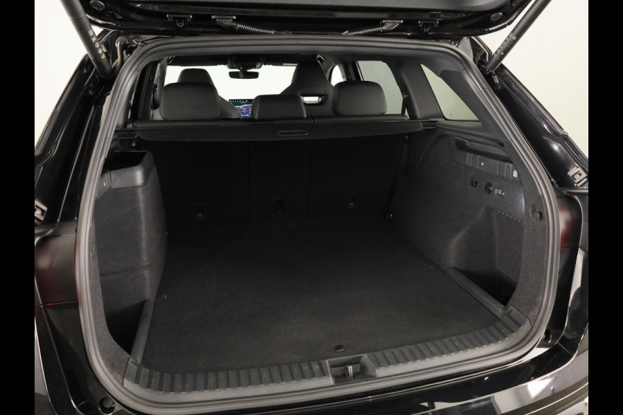 Škoda Kodiaq 1.5 TSI PHEV Sportline Business 204pk | Electrisch glazen Panoramadak | wegklapbare trekhaak | Licht & View pakket | Winterpakket