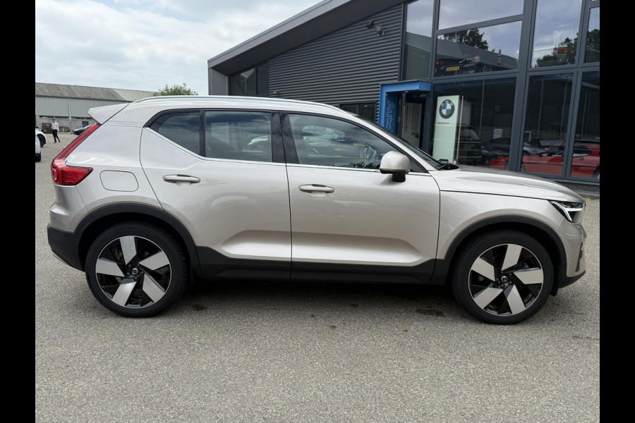 Volvo XC40 1.5 T4 Plug-in hybrid Plus Bright VOLVO DEALER ONDERHOUDEN | PANO| 360 CAMERA| HARMAN KARDON| STOEL + STUURVERWARMING|