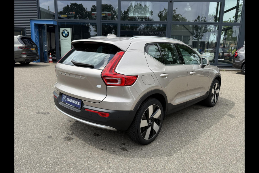 Volvo XC40 1.5 T4 Plug-in hybrid Plus Bright VOLVO DEALER ONDERHOUDEN | PANO| 360 CAMERA| HARMAN KARDON| STOEL + STUURVERWARMING|