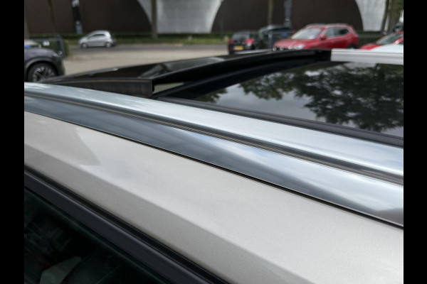 Volvo XC40 1.5 T4 Plug-in hybrid Plus Bright VOLVO DEALER ONDERHOUDEN | PANO| 360 CAMERA| HARMAN KARDON| STOEL + STUURVERWARMING|