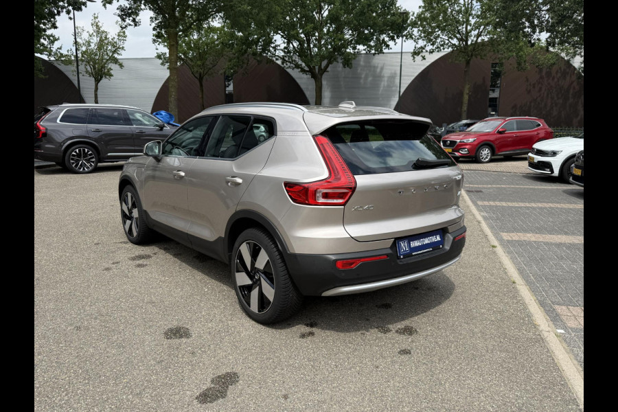 Volvo XC40 1.5 T4 Plug-in hybrid Plus Bright VOLVO DEALER ONDERHOUDEN | PANO| 360 CAMERA| HARMAN KARDON| STOEL + STUURVERWARMING|