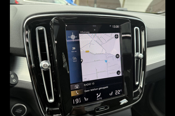 Volvo XC40 1.5 T4 Plug-in hybrid Plus Bright VOLVO DEALER ONDERHOUDEN | PANO| 360 CAMERA| HARMAN KARDON| STOEL + STUURVERWARMING|
