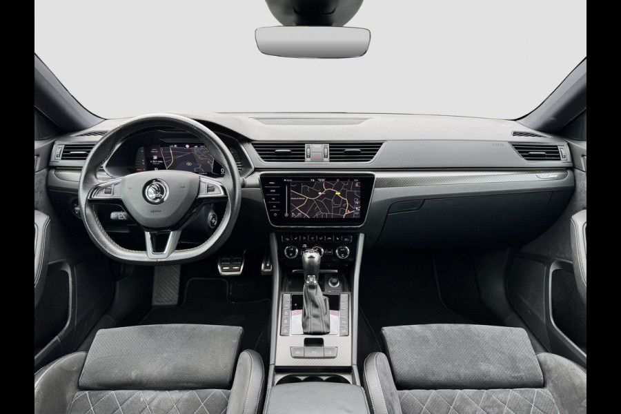 Škoda Superb Combi 1.4 TSI iV Sportline | Pano | Matrix LED | Trekhaak | Memory | ACC | Side Assist | Keyless | Dealer onderhouden