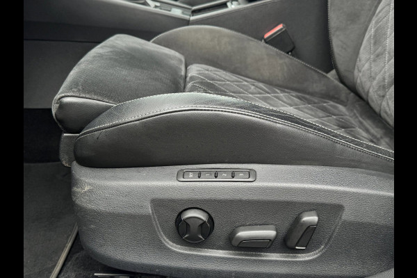 Škoda Superb Combi 1.4 TSI iV Sportline | Pano | Matrix LED | Trekhaak | Memory | ACC | Side Assist | Keyless | Dealer onderhouden