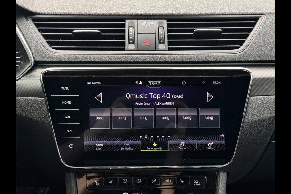 Škoda Superb Combi 1.4 TSI iV Sportline | Pano | Matrix LED | Trekhaak | Memory | ACC | Side Assist | Keyless | Dealer onderhouden
