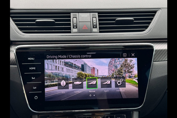 Škoda Superb Combi 1.4 TSI iV Sportline | Pano | Matrix LED | Trekhaak | Memory | ACC | Side Assist | Keyless | Dealer onderhouden