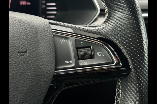 Škoda Superb Combi 1.4 TSI iV Sportline | Pano | Matrix LED | Trekhaak | Memory | ACC | Side Assist | Keyless | Dealer onderhouden