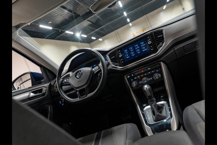 Volkswagen T-Roc 1.5 TSI 150PK DSG Style, ACC, Apple Carplay, Android Auto, Clima, Camera, Multistuur, Voll Onderhoud