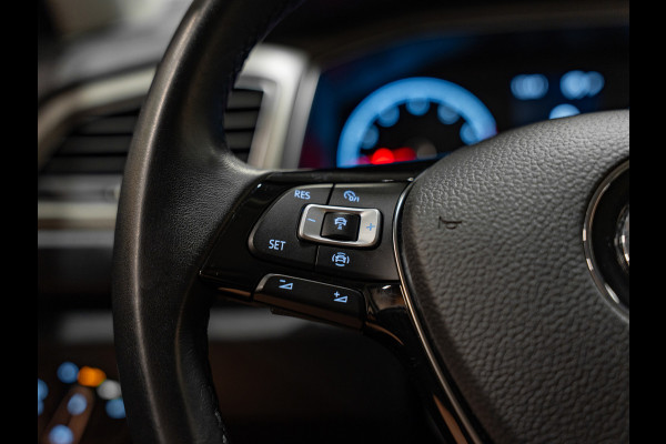 Volkswagen T-Roc 1.5 TSI 150PK DSG Style, ACC, Apple Carplay, Android Auto, Clima, Camera, Multistuur, Voll Onderhoud