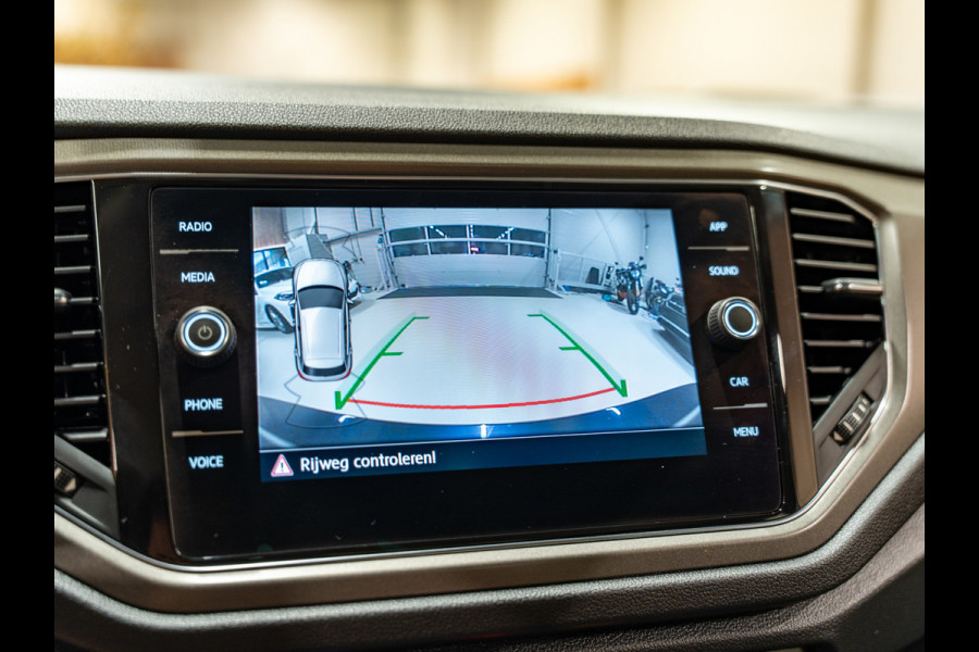 Volkswagen T-Roc 1.5 TSI 150PK DSG Style, ACC, Apple Carplay, Android Auto, Clima, Camera, Multistuur, Voll Onderhoud