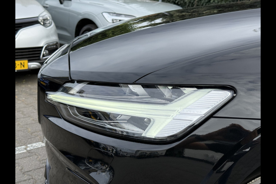 Volvo V60 2.0 B4 Plus Dark | CarPlay | ACC | H/K Audio | Memory | 19 inch