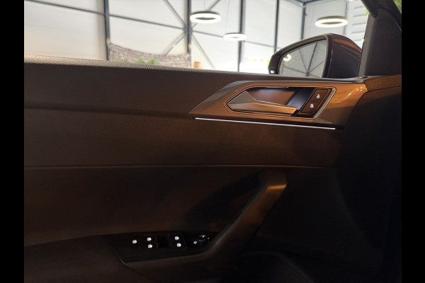 Volkswagen Polo 1.0 TSI Style|IQ.Light|Carplay|Virtual Cockpit|Keyless|Camera|Alcantara|Adaptieve Cruise|StoelVW|Rijklaar