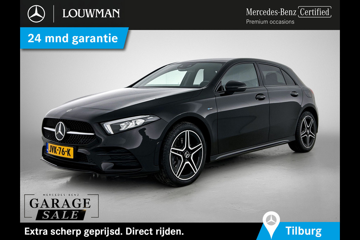 Mercedes-Benz A-Klasse 250 e AMG Plug-In Hybride AMG Line | Night Pakket | Sfeerverlichting |Stoelverwarming | Achteruitrijcamera | Ledkoplampen. Inclusief 24 maanden Mercedes-Benz Certified garantie voor Europa. garage-sale