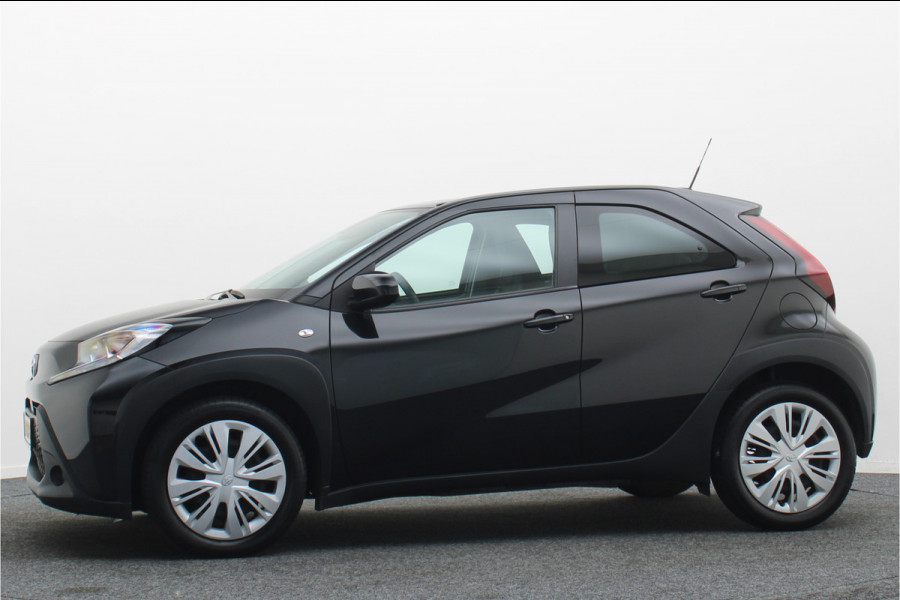 Toyota Aygo X 1.0 VVT-i MT Play Camera, Airco, Cruise, Apple Carplay, Rijstrooksensor, Elektrisch Pakket