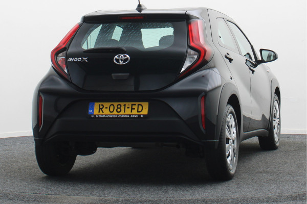 Toyota Aygo X 1.0 VVT-i MT Play Camera, Airco, Cruise, Apple Carplay, Rijstrooksensor, Elektrisch Pakket