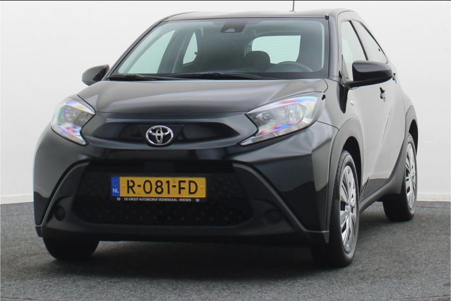 Toyota Aygo X 1.0 VVT-i MT Play Camera, Airco, Cruise, Apple Carplay, Rijstrooksensor, Elektrisch Pakket
